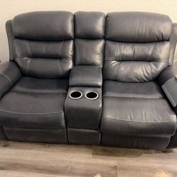 Dark Blue Reclining Sofa & Matching Recliner – Excellent Condition