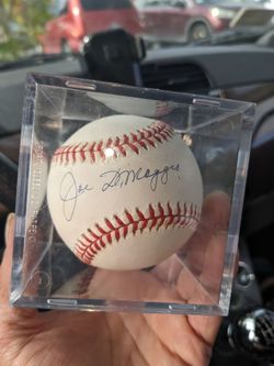 Hand signed ball by Joe DiMaggio ,lost cert