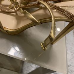 New Guess Shoes Size 8 