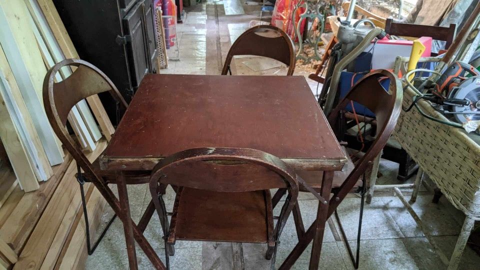 Vintage 1935 Folding Card Table W/ Chairs