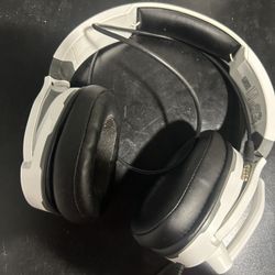 Turtle beaches headphones