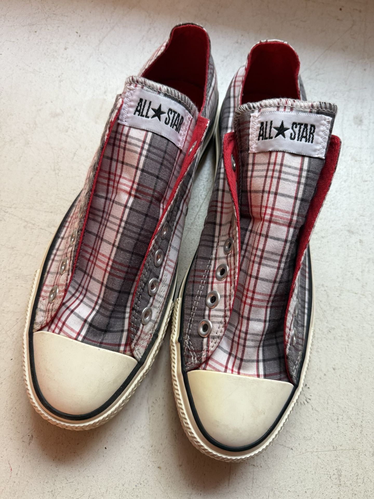 Converse Oxford Men’s 9 Women’s 11