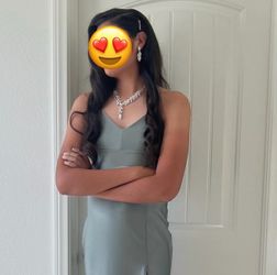 Green Windsor dress-M