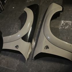 Dodge challenger hell cat fenders