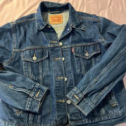 Levi’s Trucker Jacket 