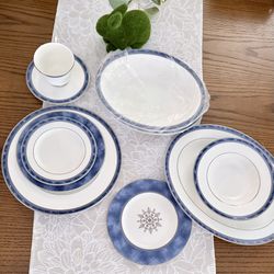 Royal Doulton  ATLANTA Bone Fine China  