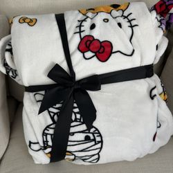 Hello Kitty Halloween Blanket Twin Size 