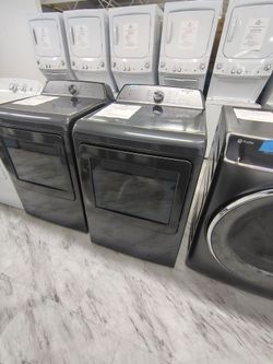 $559(MSRP $1049) (LIMITED TIME OFFER FREE DELIVERY Within 20 Miles) GE Profile SMART Electric Dryer