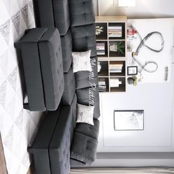 Sectional With Ottoman Reversible /// Financing Available 