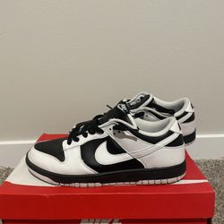 Nike Reverse Pandas SIZE 9.5