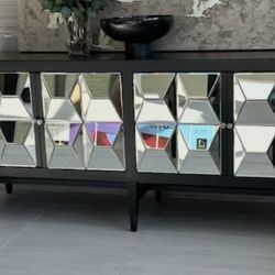 Dining Sideboard / Buffet 