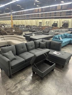 Brand New Sectional Sofa With Ottoman 