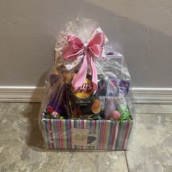 $45 Tween Easter Basket 🍇💅