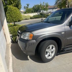 2005 Mazda Tribute