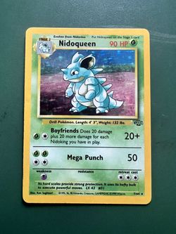 Nidoqueen Pokémon Card