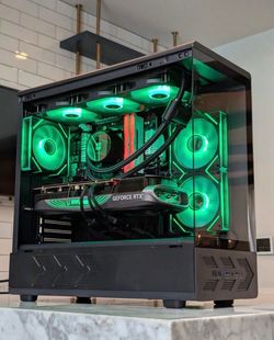 Gaming Pc (Specs In Description)