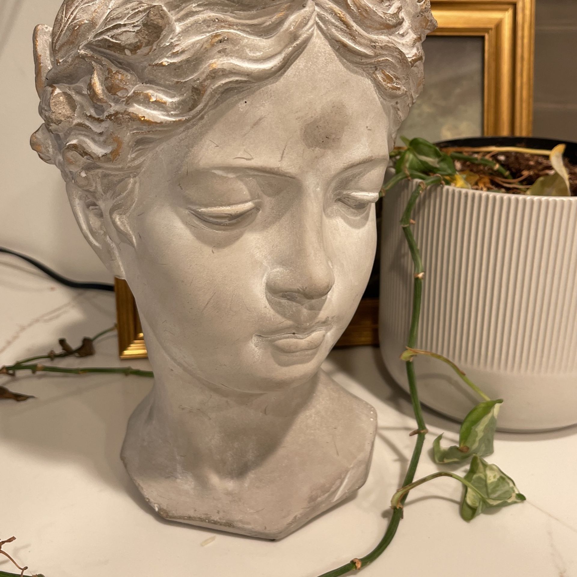 Anthropologie Glenda Bust Planter for Sale in Seattle, WA OfferUp