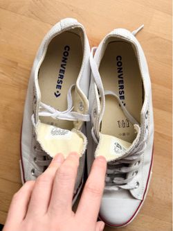 Converse Leather Low Top – Men’s Size 10