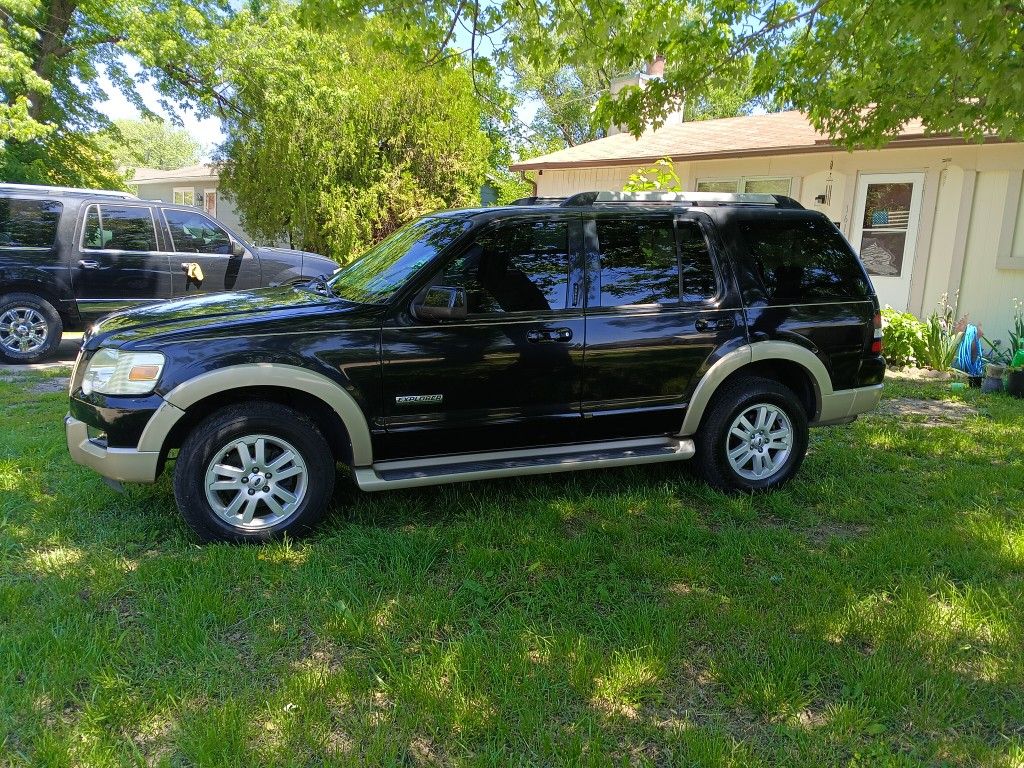 2006 Ford Explorer