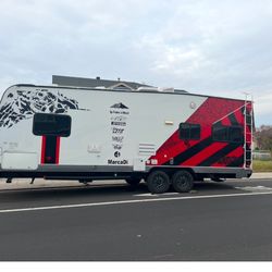 2016 32ft Toy Hauler For Safe 