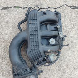 Nissan Frontier Intake Maniflod 4.0 V-6 Engine
