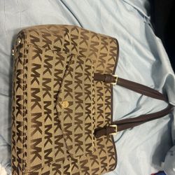 michael kors purse 