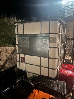 330 gallon water tote