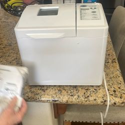 West Bend Bread Maker