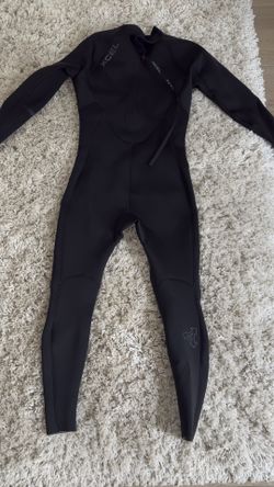 3/2 mm Xcel Wetsuit XL