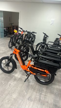Big discount Hovcart brand new in box 1000 out the door cargo e-bike