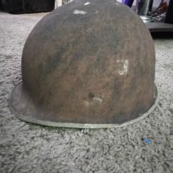 Ww1 Bale Helmet  Story Included In Photos .