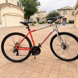 Schwinn Men's Circuit 700c/28" Hybrid Bike -