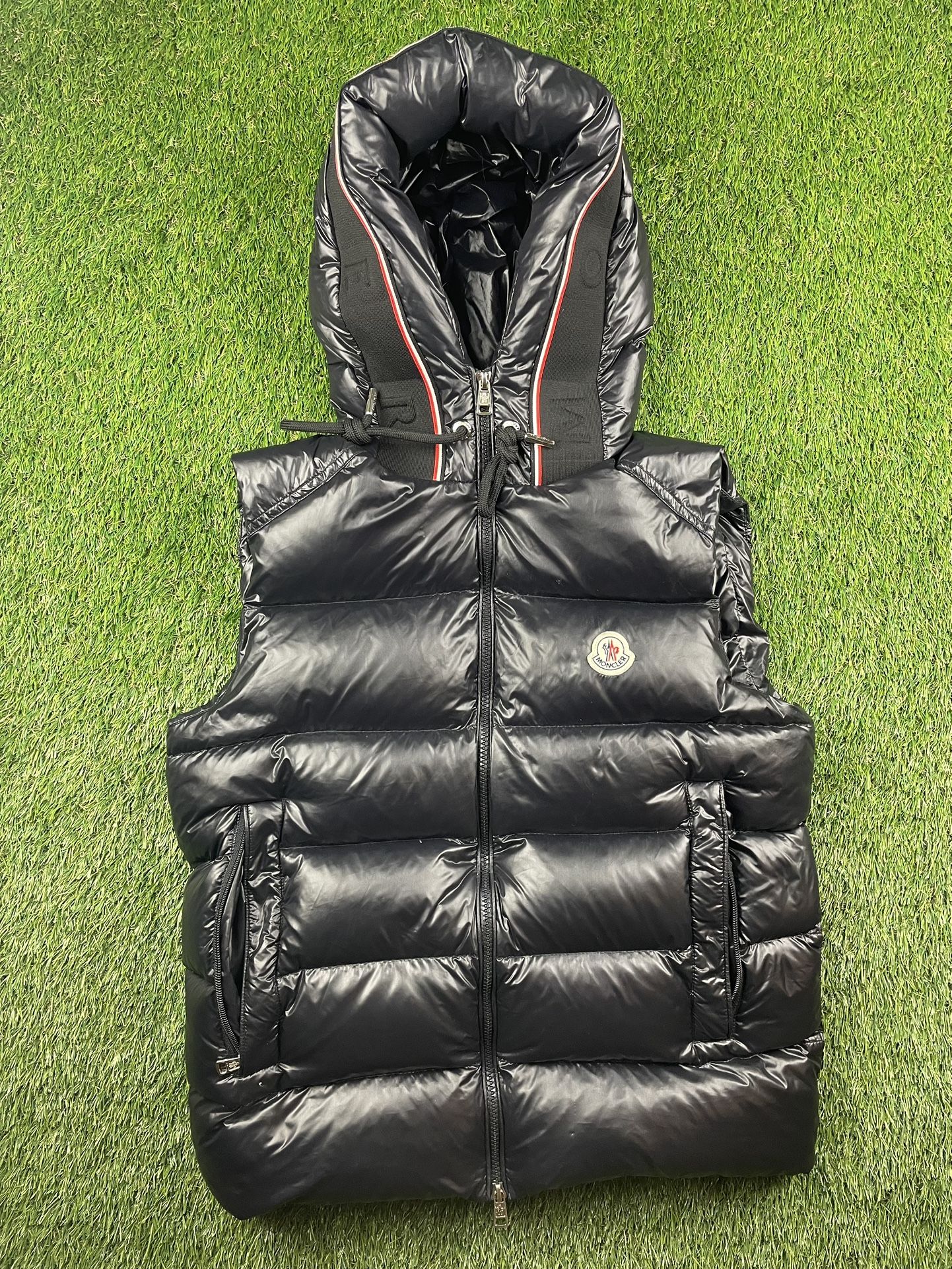 Moncler Puffer Best