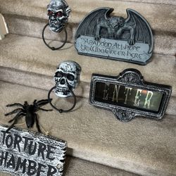 Halloween Decorative Signs Set Of 5