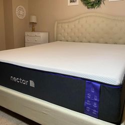 The Nectar Premier Mattress, King, Like New, Perfect Condition