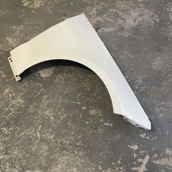 2012 Mercedes E350 Right Front Fender W212