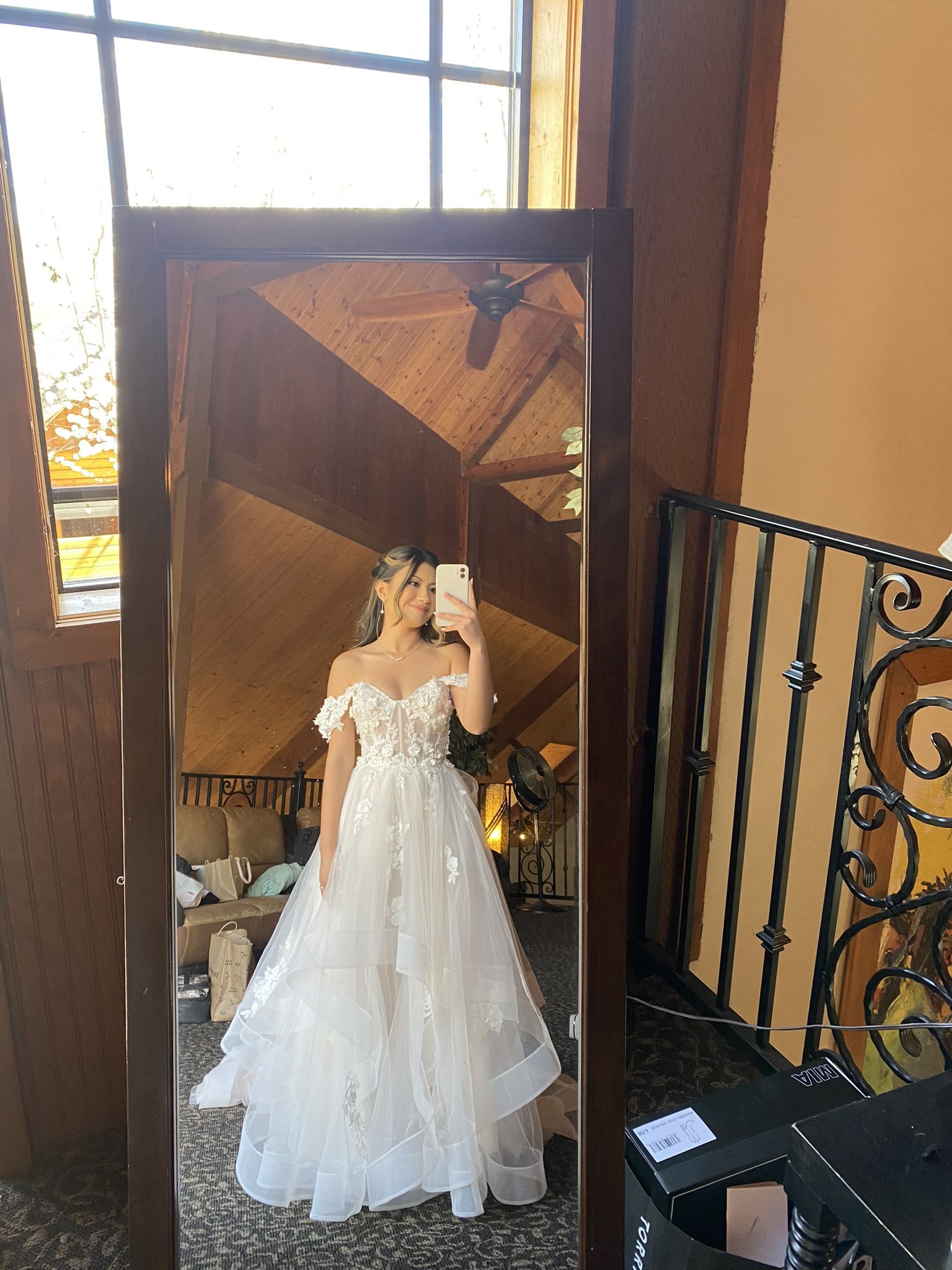 Mia Solano Wedding Dress (Lilah)