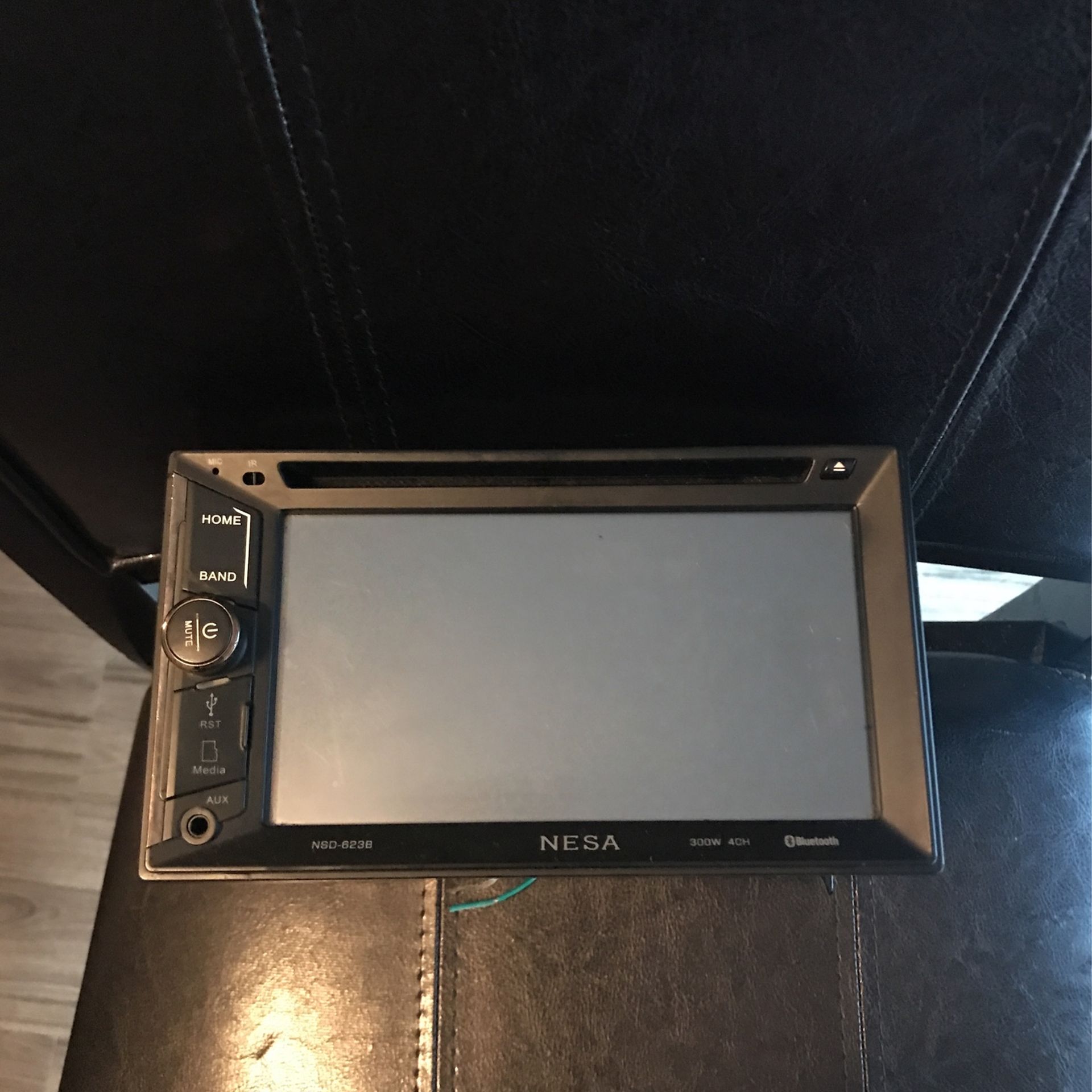 NESA Double din car stereo with Bluetooth