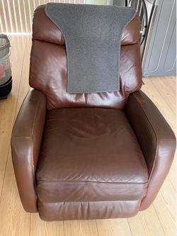 Free Power Swivel Recliner