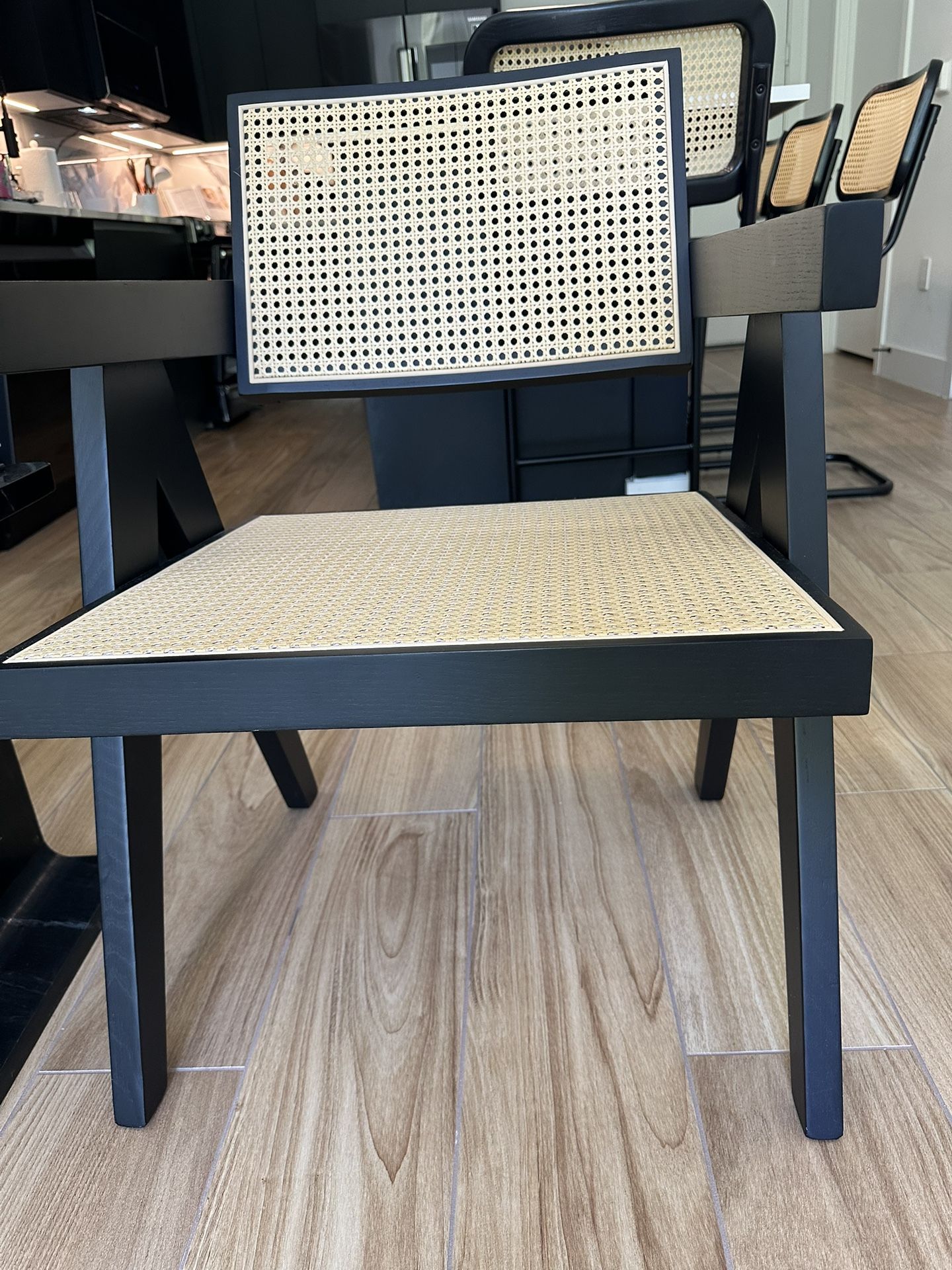 Rove Concepts Manhattan Comfort Hamlet Chair