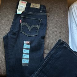 New Girls Levi’s Jean 