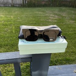 Off-White Rectangle Sunglasses 