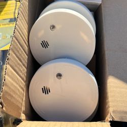 Micro Profile Battery Powered Smoke Alarm Six Pack