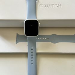 Brand New Apple Watch Series 8 