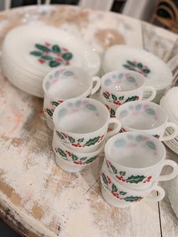 Vintage Termocrisa Milk Glass Holly Dinnerware - Holiday Dishes