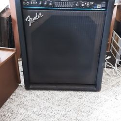 Fender BXR 200
