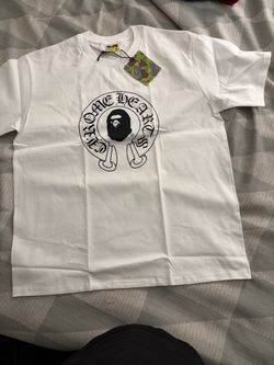 White chrome heart BABE shirt