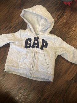 Baby gap size 6-12m