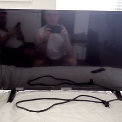 Insignia SMART FIRE TV