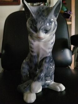 Royal Copenhagen cat